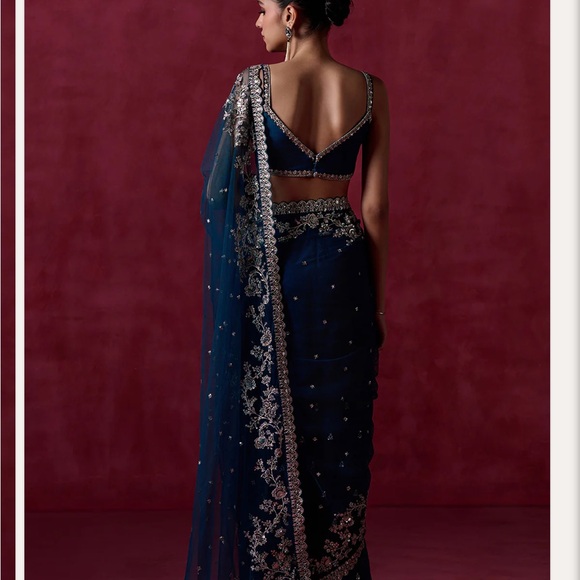Lashkaara Teal Blue Embroidered Net Saree XS - Picture 2 of 4